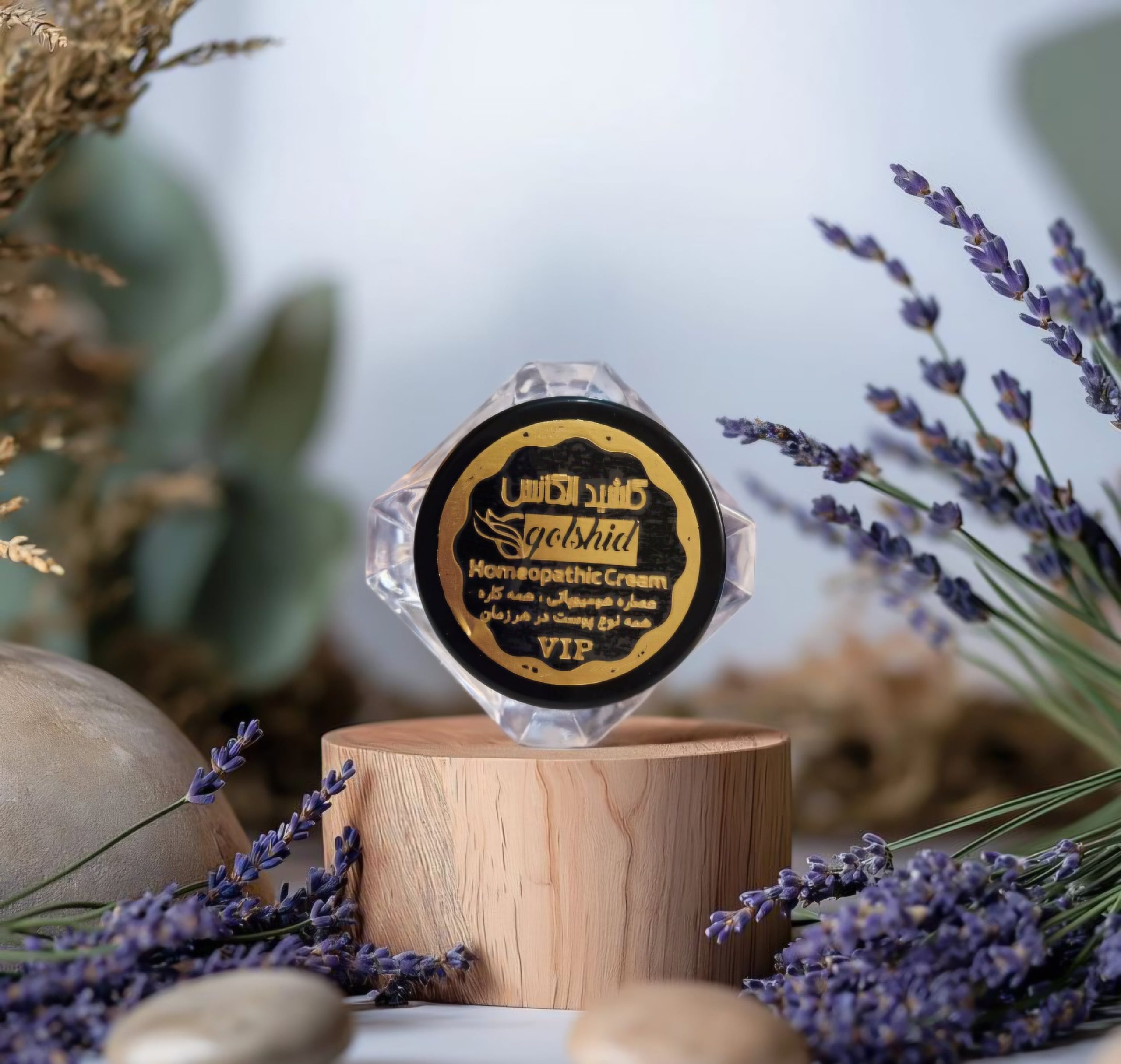 کرم همه کاره الگانس